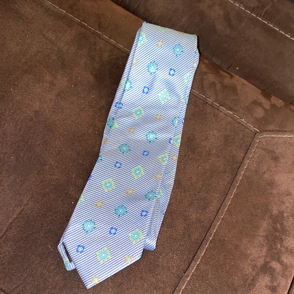 Elegant Blue and Green Patterned Men's Tie